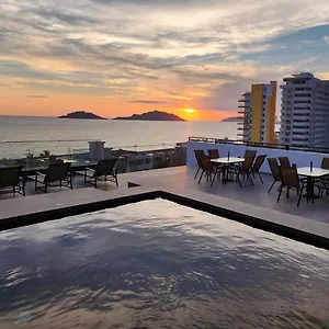 Departamento En Torre Q Mazatlán