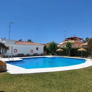 https://brisa-del-chilches-andalucia.es-andalucia.com